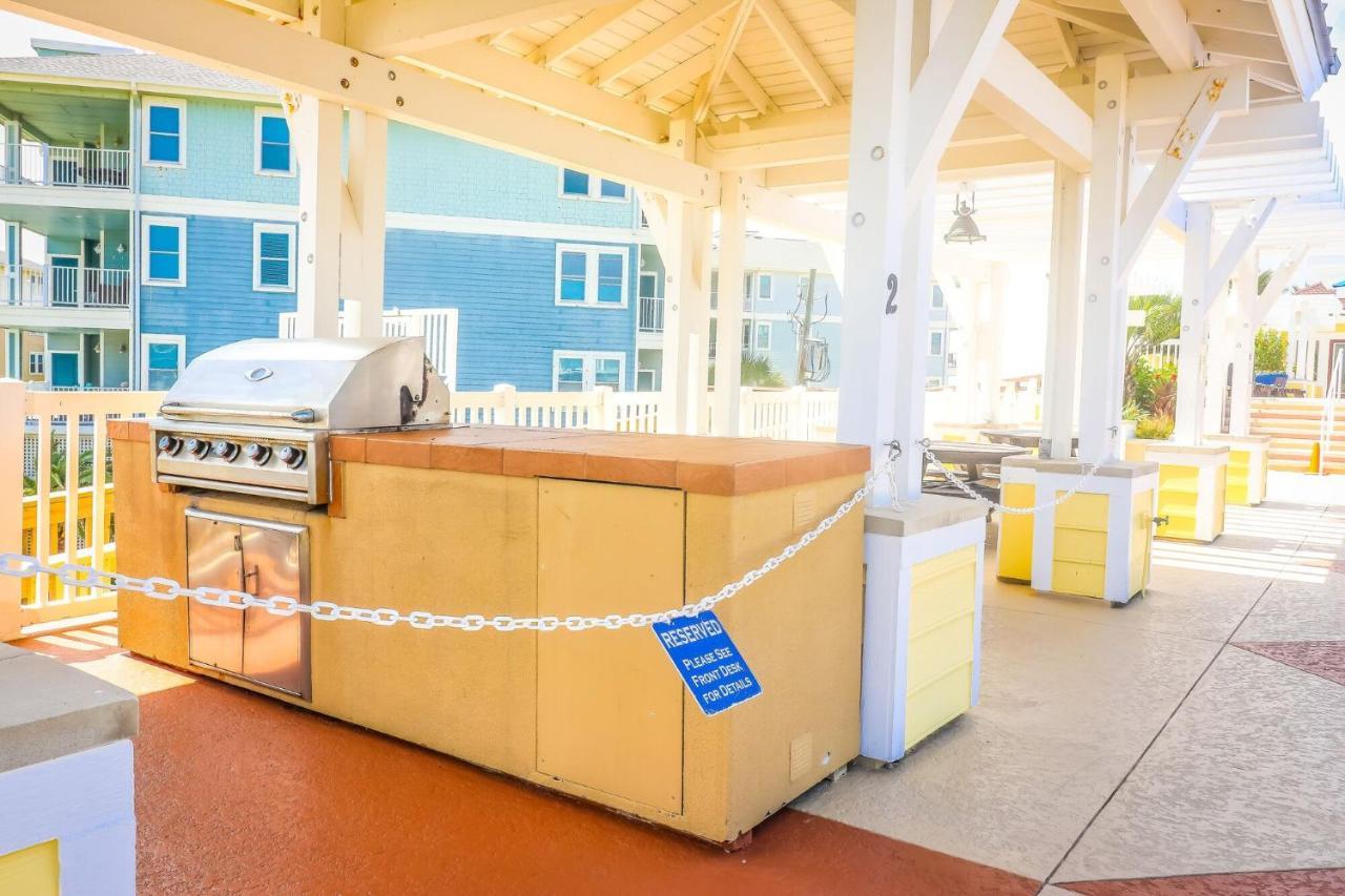 Beautiful Two-Bedroom With Bay Views In The Lovely Pointe West Resort ガルベストン エクステリア 写真