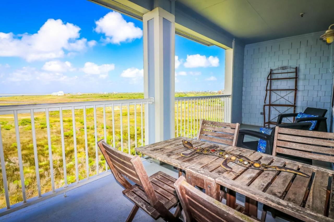 Beautiful Two-Bedroom With Bay Views In The Lovely Pointe West Resort ガルベストン エクステリア 写真