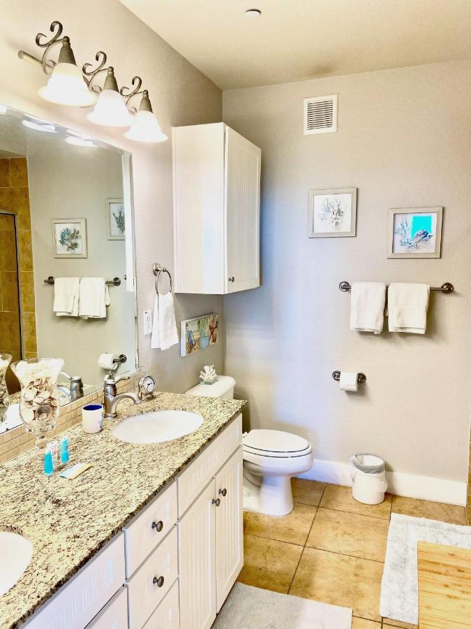 Beautiful Two-Bedroom With Bay Views In The Lovely Pointe West Resort ガルベストン エクステリア 写真